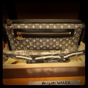 Louis Vuitton MM Kathleen Noir